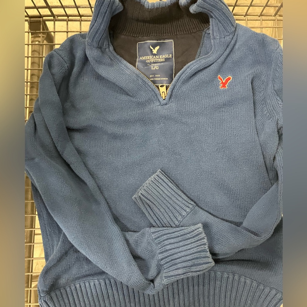 American Eagle Zip Up Sweater